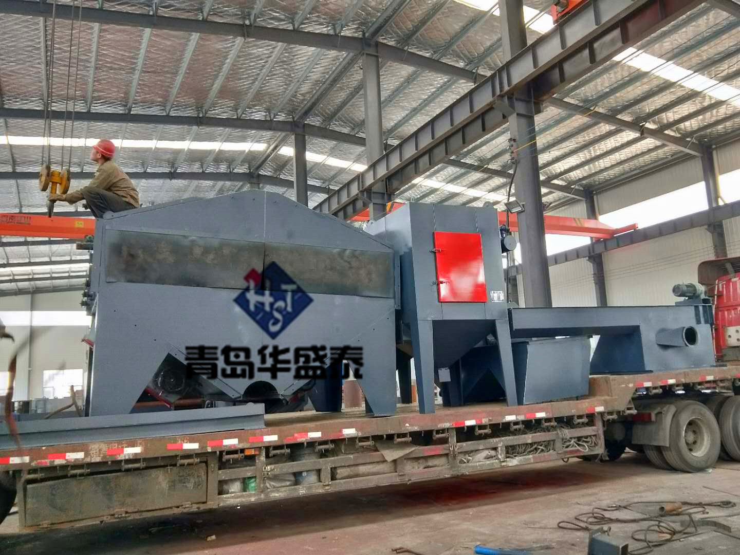 發(fā)往內(nèi)蒙呼和浩特6930拋丸機發(fā)貨現(xiàn)場圖