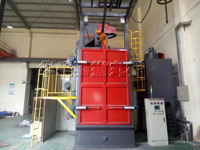 Q3750環(huán)保型吊鉤式拋丸機的設(shè)計優(yōu)勢是什么？